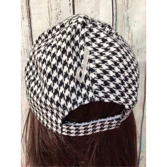 NWT Houndstooth Pattern Cap Ball Cap Hat Adjustable Back 💕❤️ - Picture 2 of 10